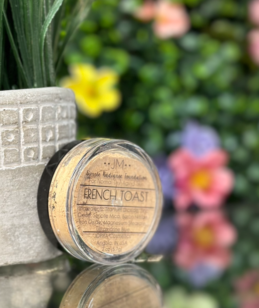 Simple Radiance Mineral Foundation