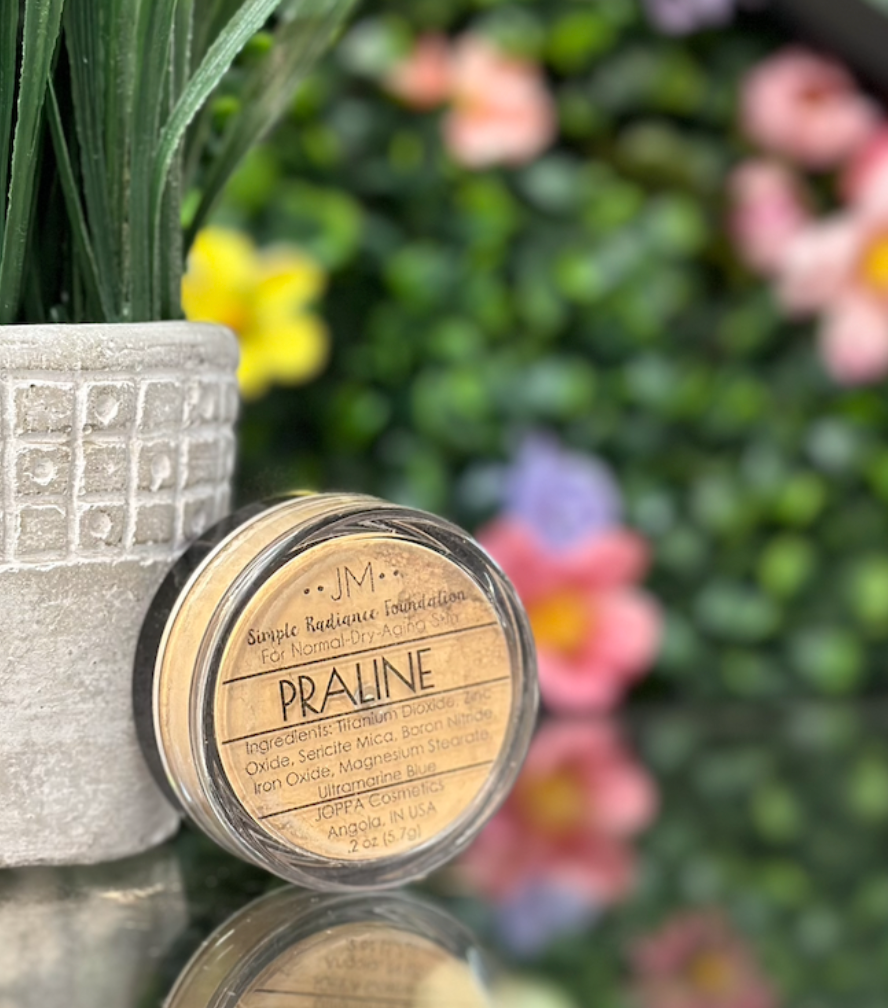 Simple Radiance Mineral Foundation