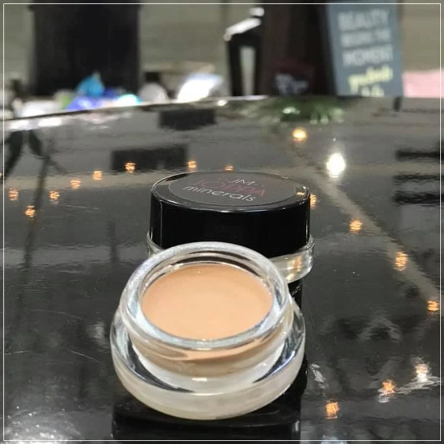 Tinted Concealer Base
